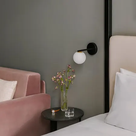 Sonder Missori Hotel